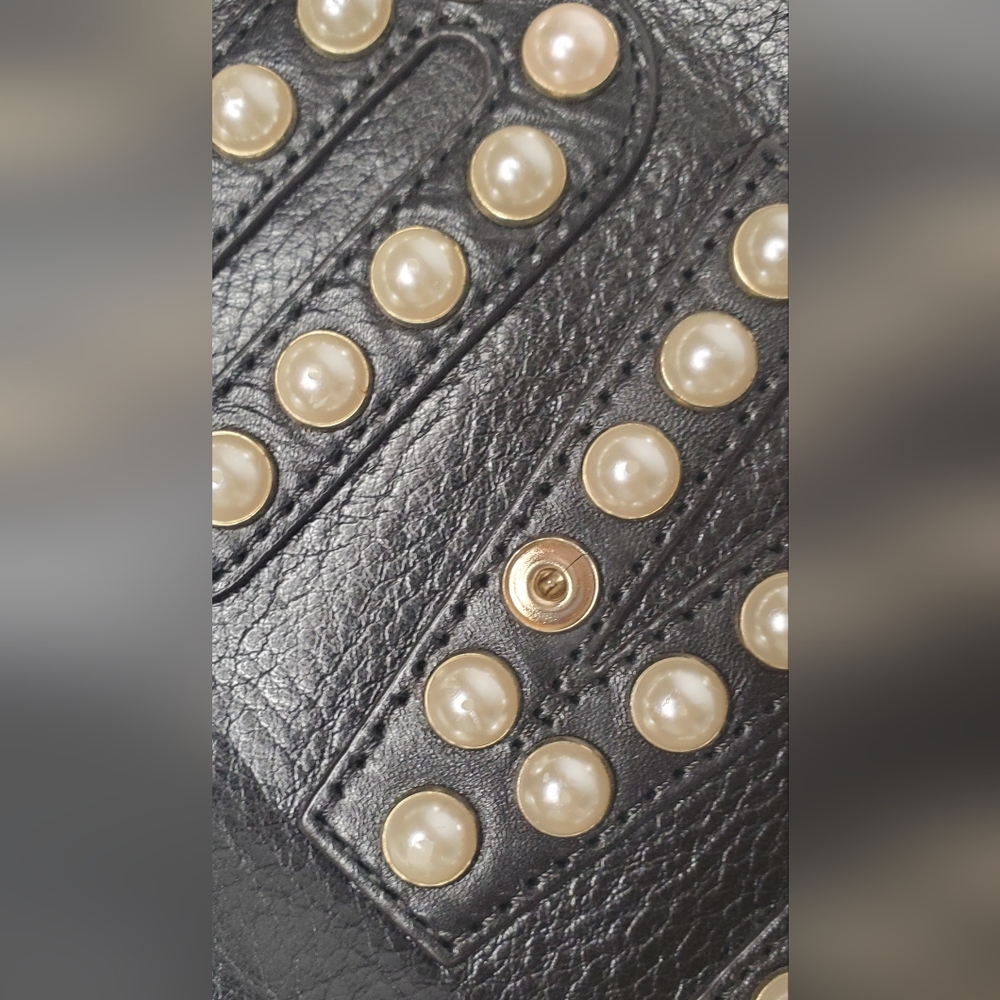 REBECCA MINKOFF-Clutch&Wristlet"LOVE"  leather black and pearls studs Bag - Picture 10 of 14